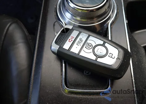 2018 Ford Fusion Hybrid Se from USA, damaged, VIN 3FA6P0LU4JR212850